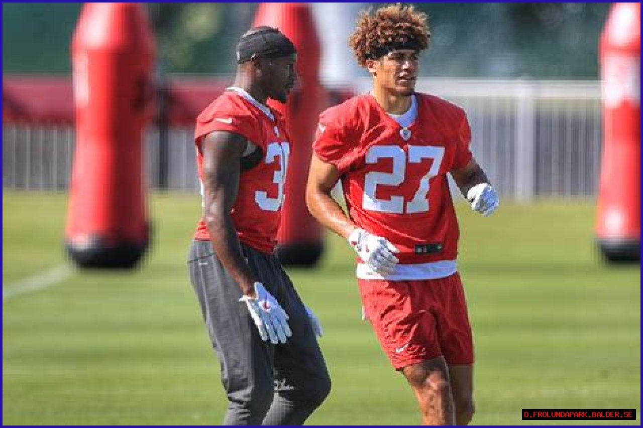 Zyon McCollum age, height, ethnicity, family, college, 40 time, draft, trade, net worth, Instagram